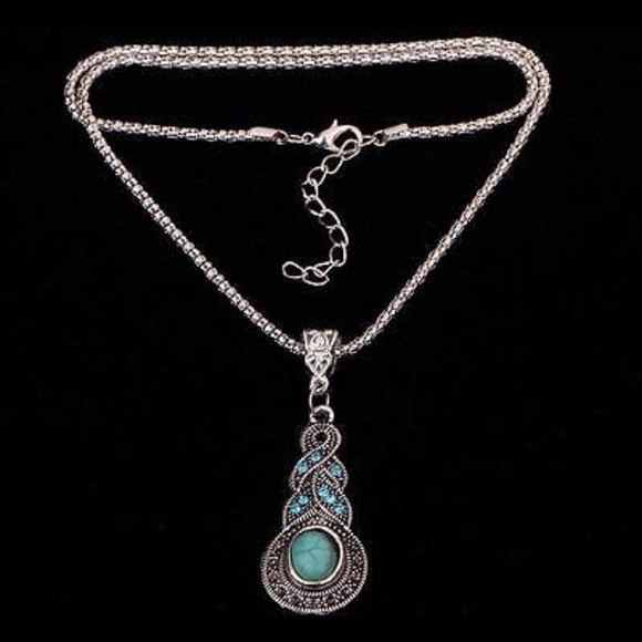 NEW IN PACKAGE  Silver Blue Turquoise Necklace - Picture 3 of 4